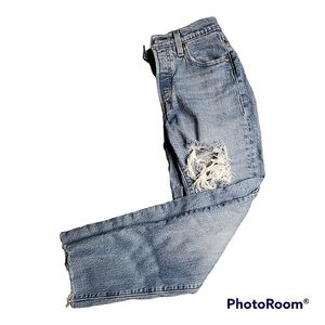 Levi's 501 Premium Distressed Button Fly Light Wash Straight Rodeo  Jeans 23